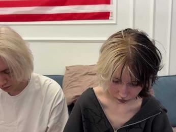 VeryRareTwix webcam model stream image