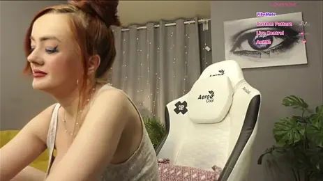 image de stream de Megany