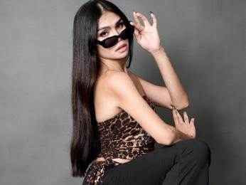 KyleyAustin webcam model stream image