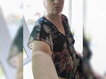 Olylia webcam model stream image