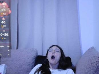 Lesliee22 webcam model stream image
