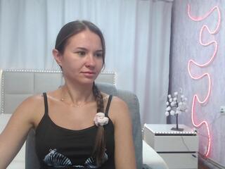 Kara Bliss webcam model stream image
