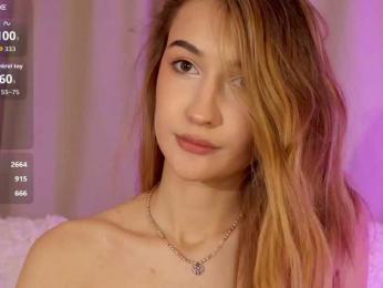 -Lana-Chester- webcam model stream image