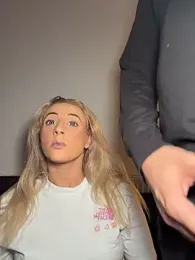 Strongqueen webcam model stream image