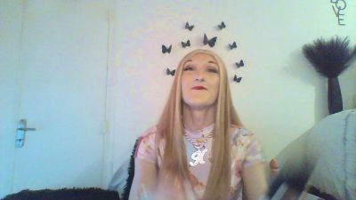 Kessia35 webcam model stream image