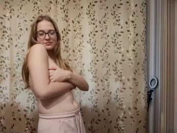 SkyeRosa webcam model stream image