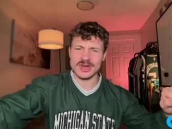 chadtitan webcam model stream image