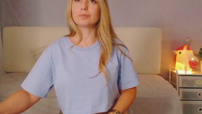LindaWhite_ webcam model stream image