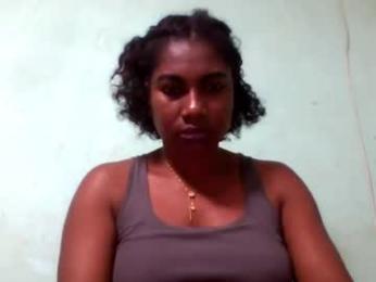lauriciaz webcam model stream image