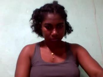lauriciaz webcam model stream image