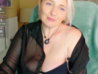Mellica webcam bongacams model stream image