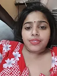 Cute-Simmi69 webcam stripchat model stream image