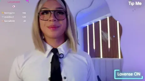 Khloe_Dangel webcam stripchat model stream image