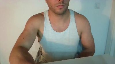 YoungFraser webcam model stream image