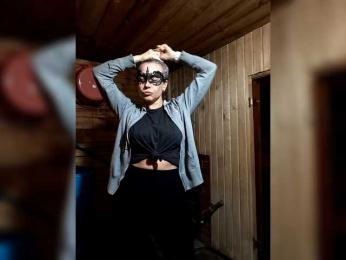 Hollena webcam model stream image