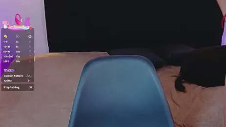 BoomChikaWow webcam stripchat model stream image