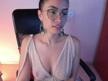 PaulinaBelush webcam model stream image