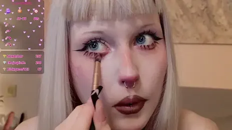 MilkMeSoftly webcam model stream image