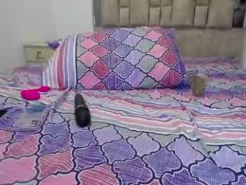 pink__tiffany webcam model stream image