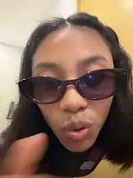 Mia-miauuuuu webcam preview