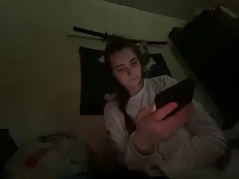 image de stream de Snowbunnycake_131