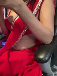 Hot_royalbhabhi webcam preview