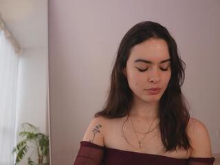 Lenna Whitee webcam model stream image