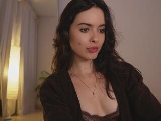 Lenna Whitee webcam model stream image