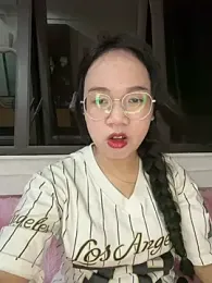 Emmiuuuu03 webcam model stream image