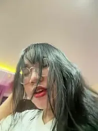 Emmiuuuu03 webcam model stream image