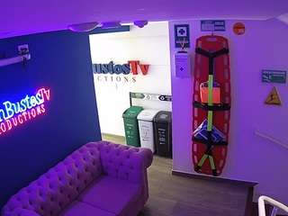 voyeurcam-jb-lobby webcam model stream image