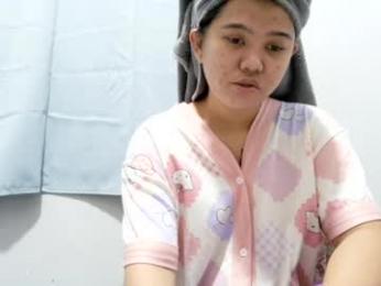lovelyasian_babe webcam model stream image