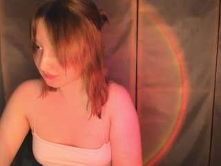 emmawise webcam model stream image