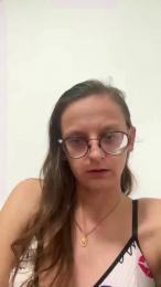 Lary523 webcam model stream image