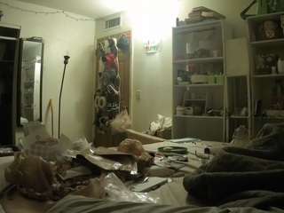 voyeurcam-freakyfeline-01 webcam model stream image