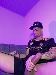 Limitless_boy webcam stripchat model stream image