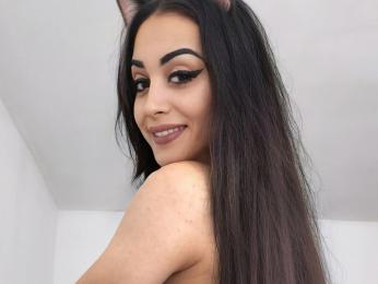 GiuliaLarry webcam model stream image