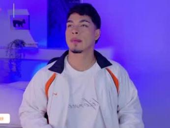 ken_boy_ webcam model stream image