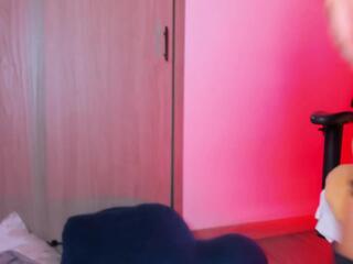 Melannie Starr webcam model stream image