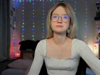 JulietNorris webcam model stream image