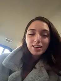 DollyTall webcam model stream image