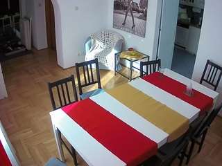 voyeurcam-julmodels-dining webcam model stream image
