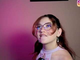 ivannna webcam camsoda model stream image